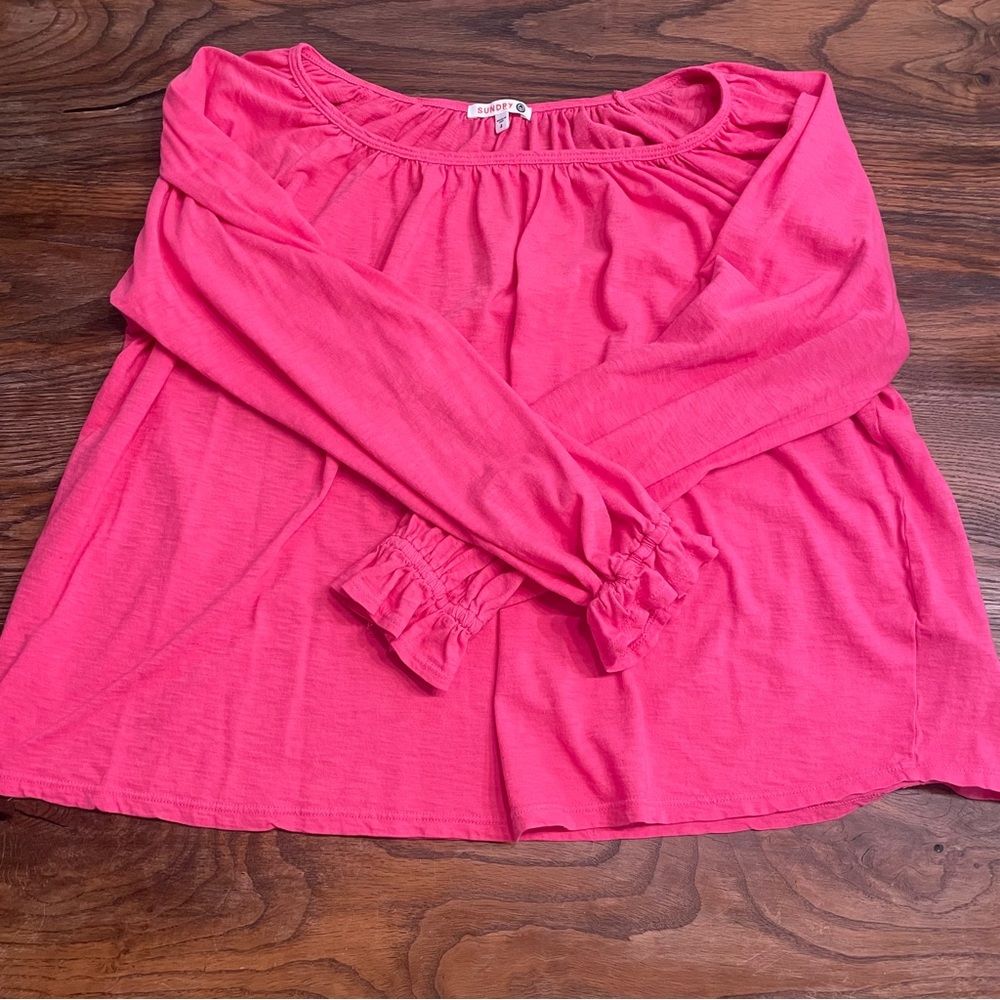 Like New Women’s Sundry Gathered Ragland Peasant Hot Pink Blouse Size 2 Medium
